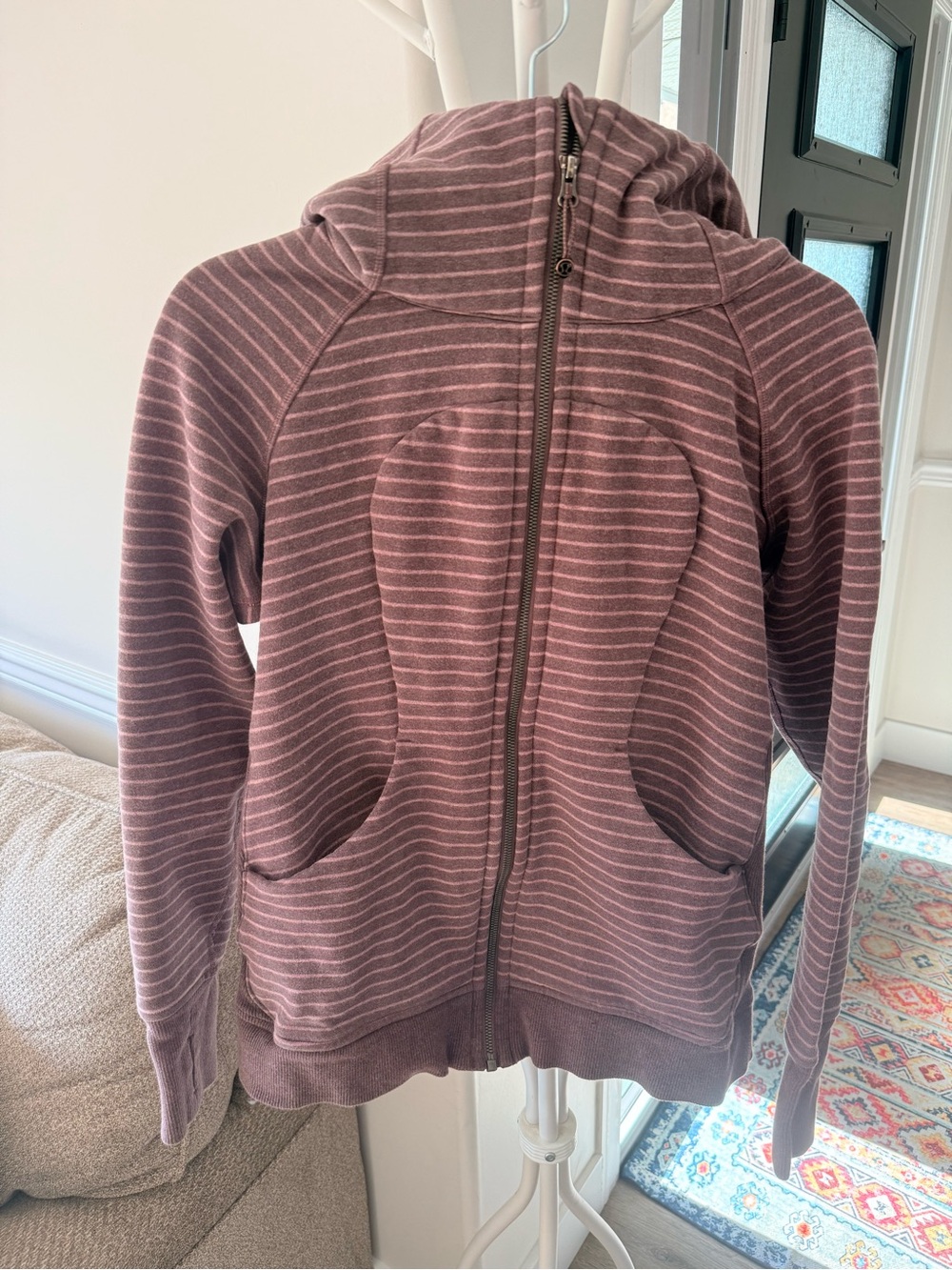 Lulu Scuba Hoodie Sweater in Mauve